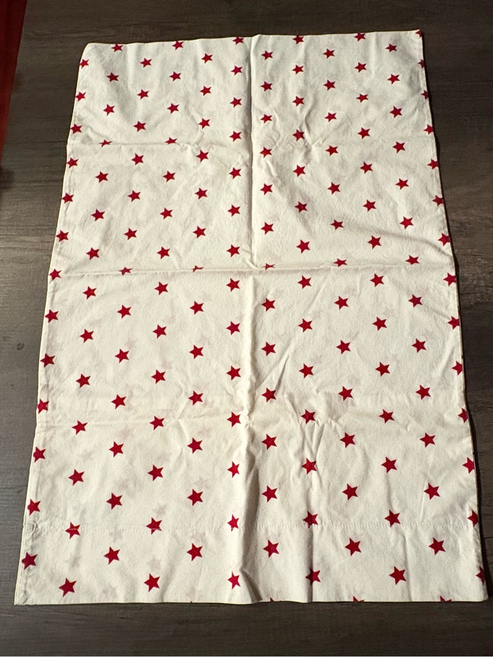 Pottery Barn Kids White, Red Stars Standard Pillowcase, 100% Cotton